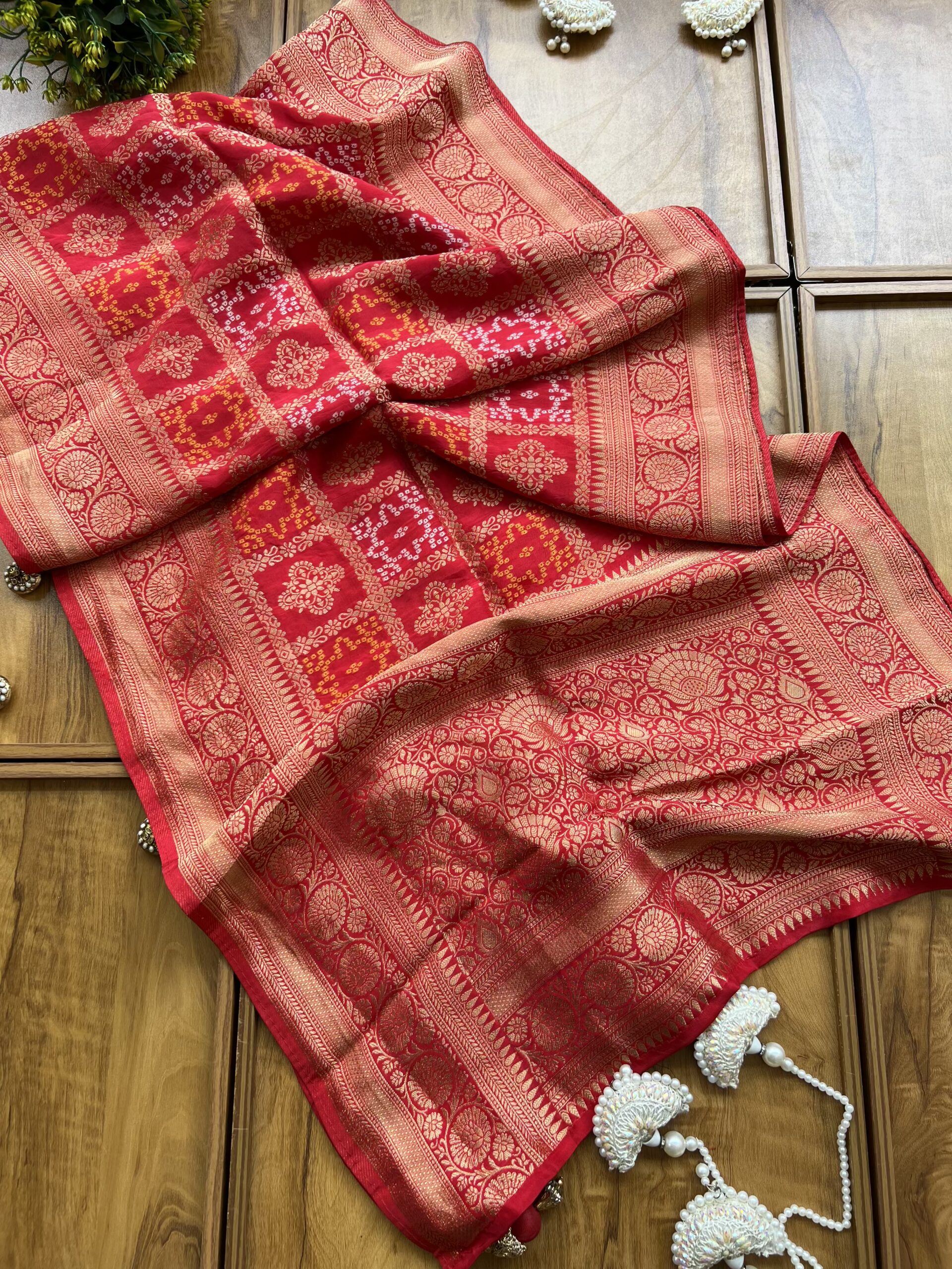 Red Rani Ombre HO Silk Saree with Bandhani Dupatta - Image 3