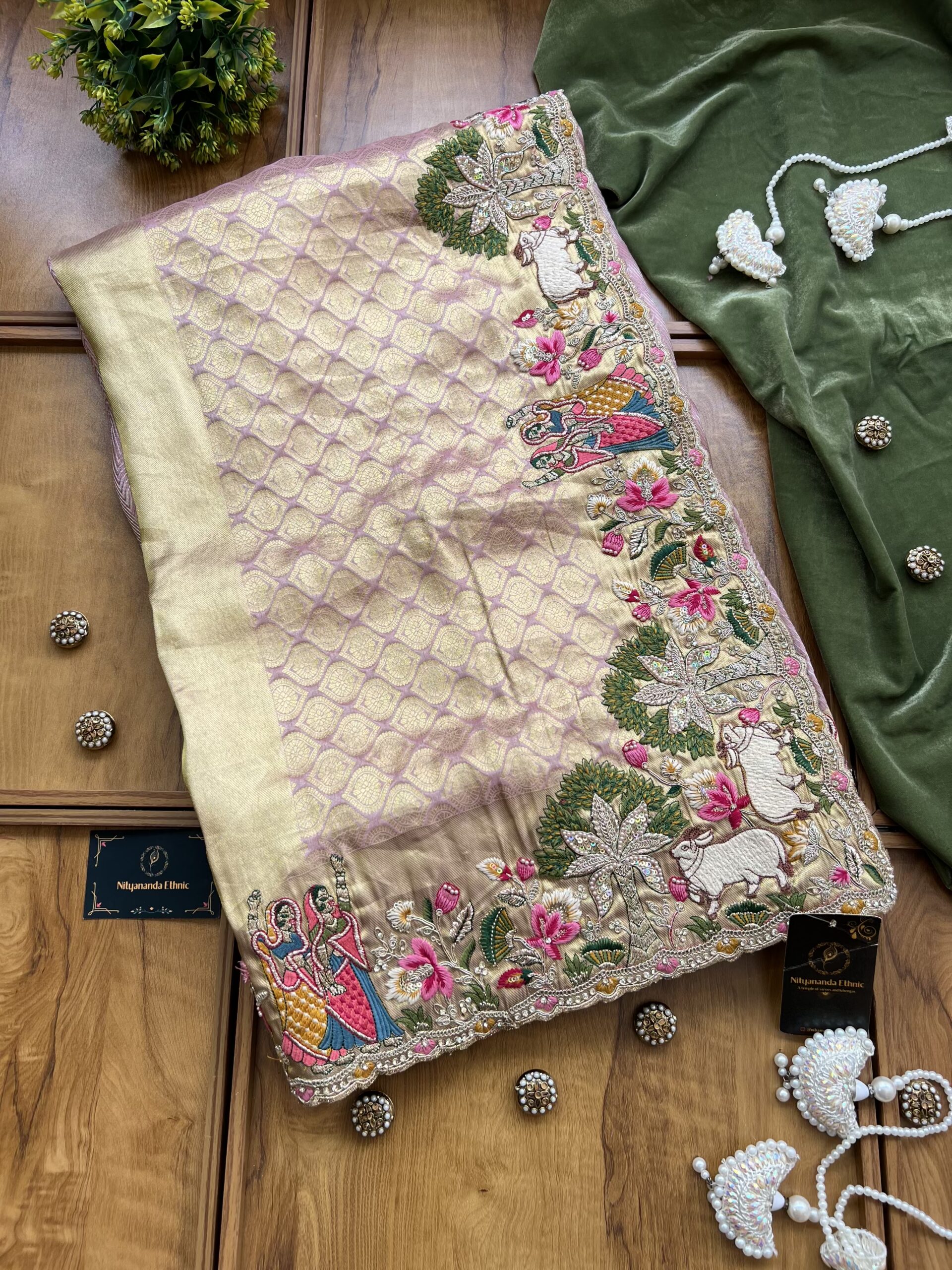 Baby Pink Gold Tone Pure Silk Saree With Vrindavan Scene Artwork