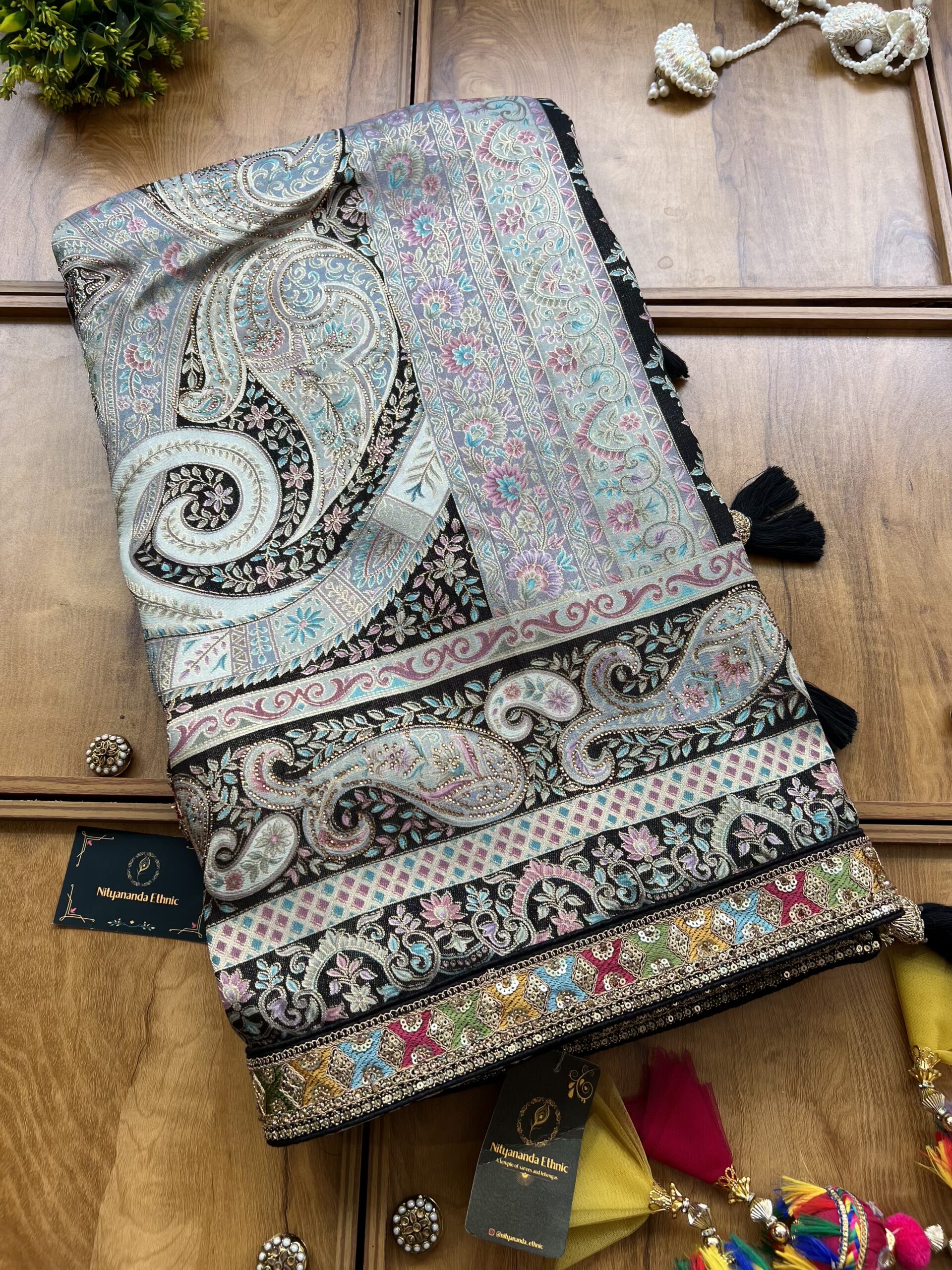Black Maheshwari Silk Khaddi Rangkaat Saree with Stitched Blouse - Image 4