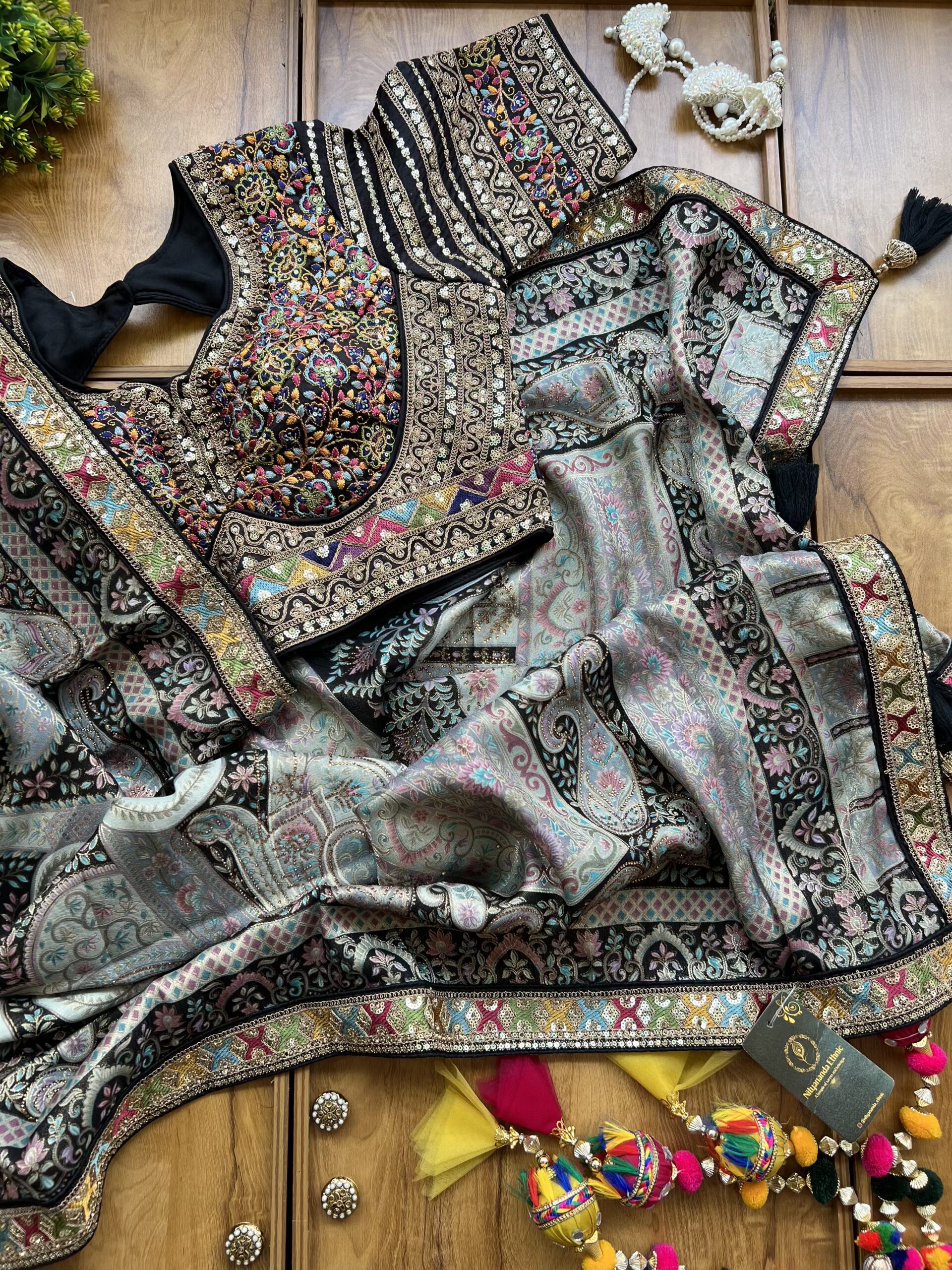 Black Maheshwari Silk Khaddi Rangkaat Saree with Stitched Blouse - Image 5