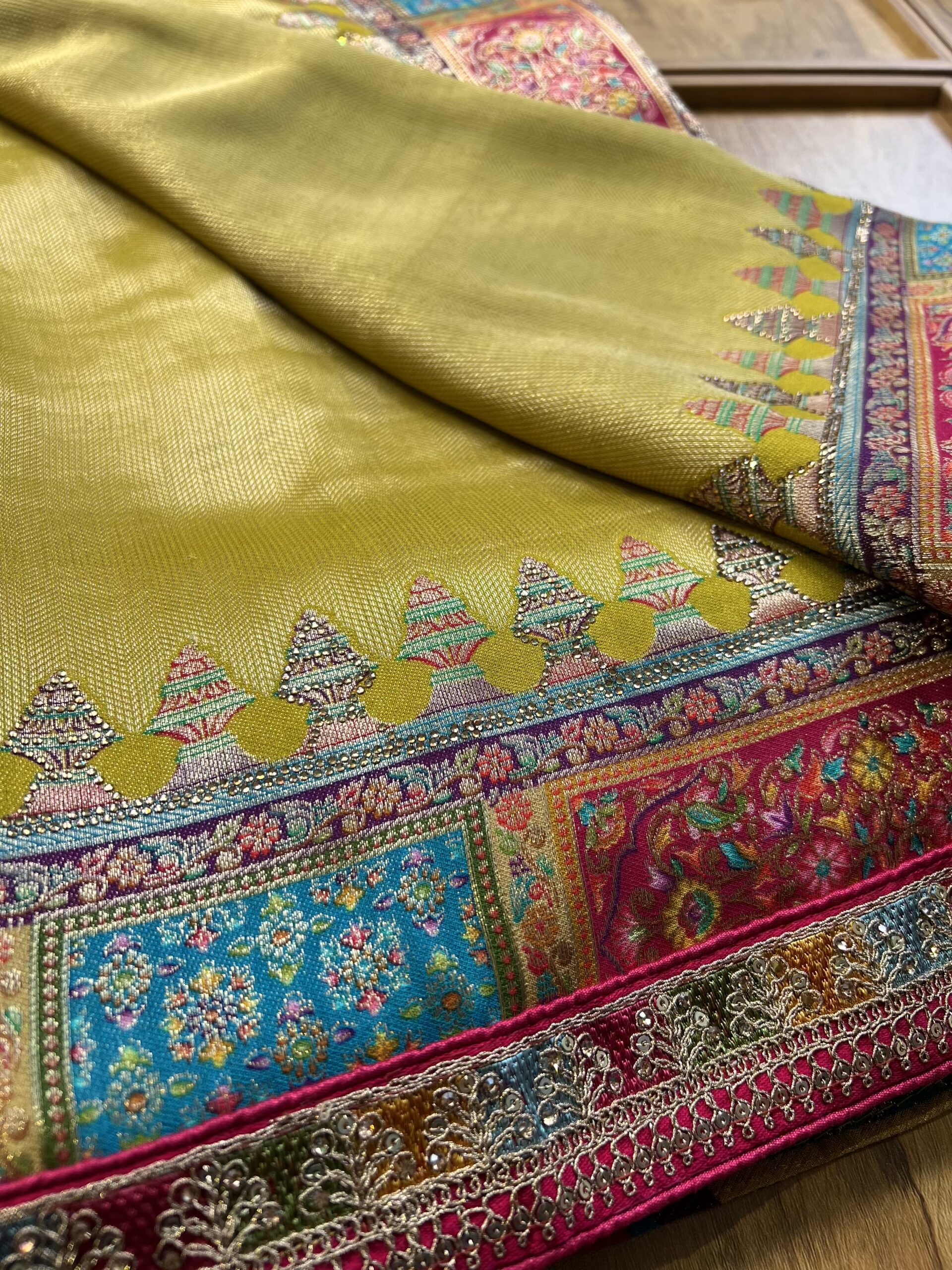 Mustard Yellow Maheshwari Silk Saree with Khaddi Rangkaat & Swarovski Work - Image 3