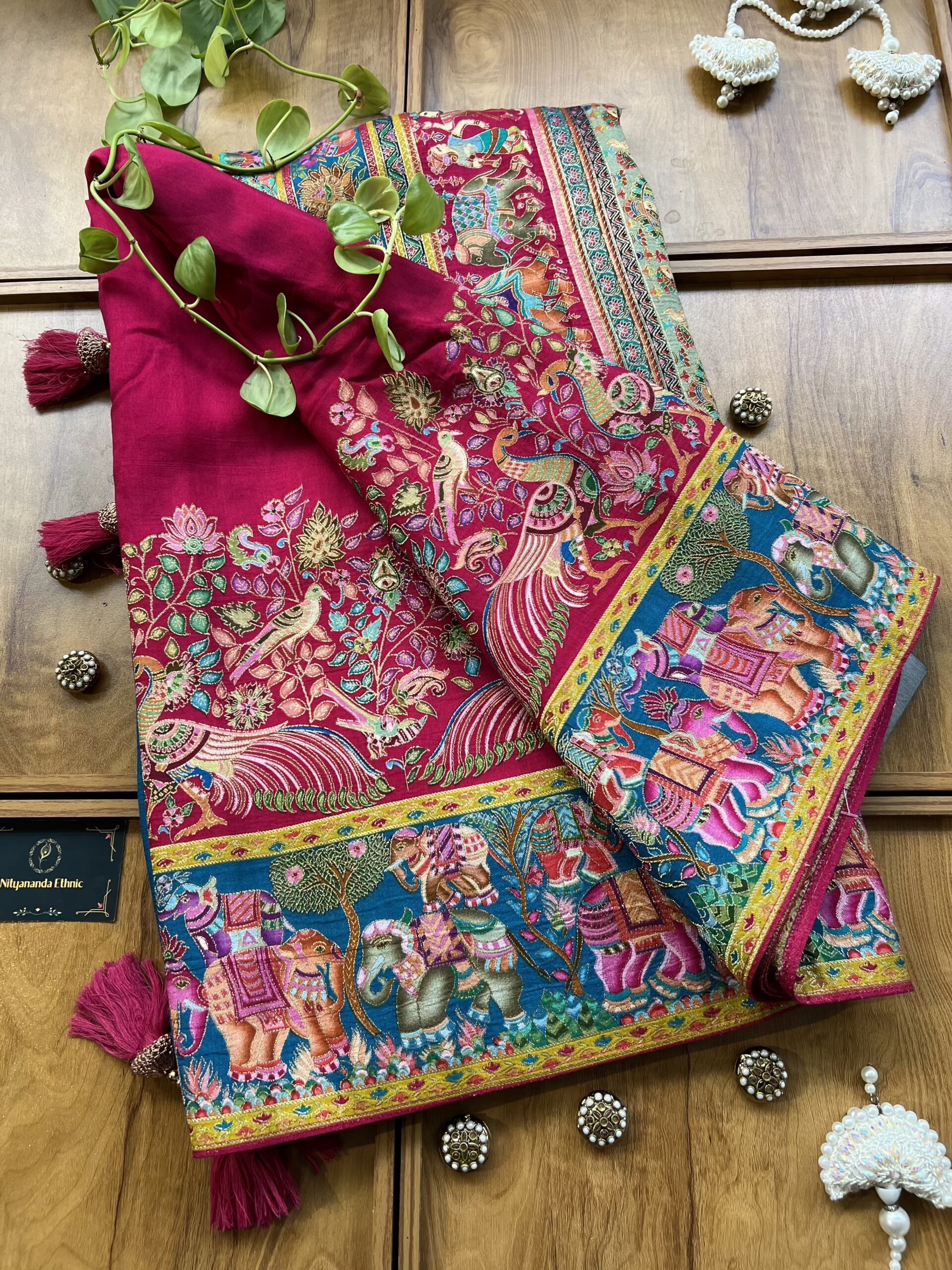 Magenta Pink Maheshwari Silk Saree With Khaddi Rangkaat & Royal Forest Weave - Image 3