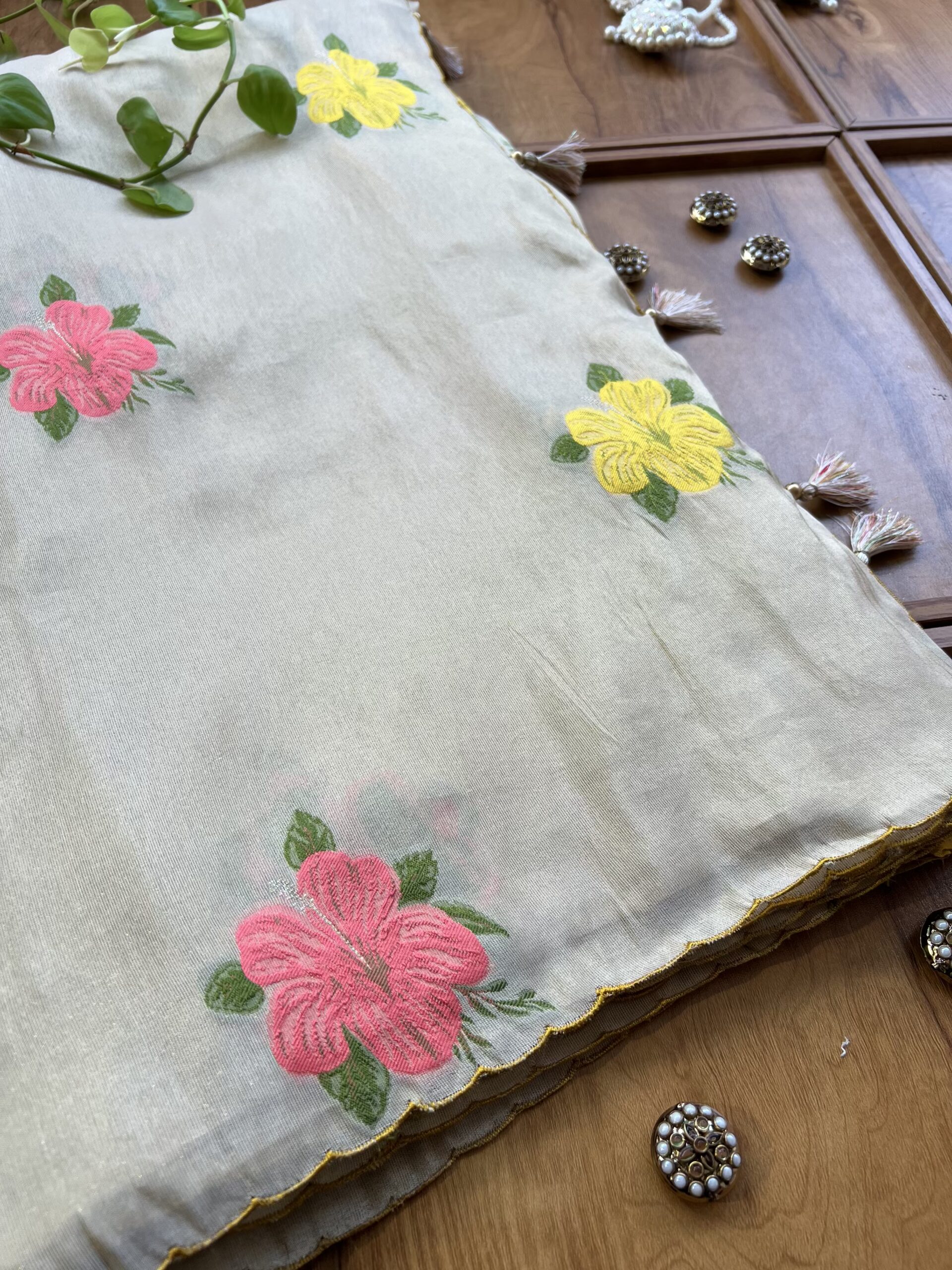 Ivory Cosmos Silk Saree with Multicolor Resham Flower Bootas - Image 2