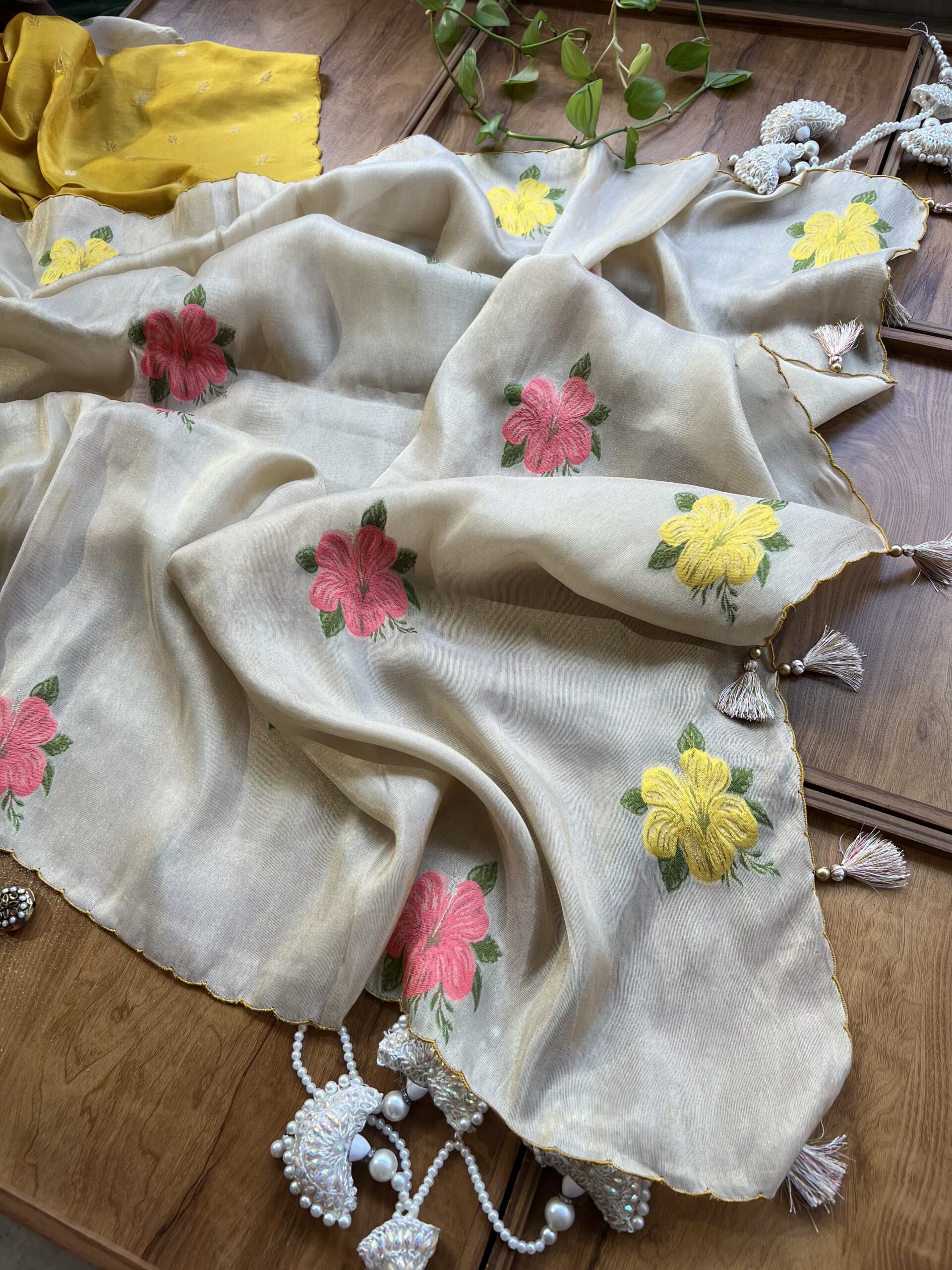 Ivory Cosmos Silk Saree with Multicolor Resham Flower Bootas - Image 5