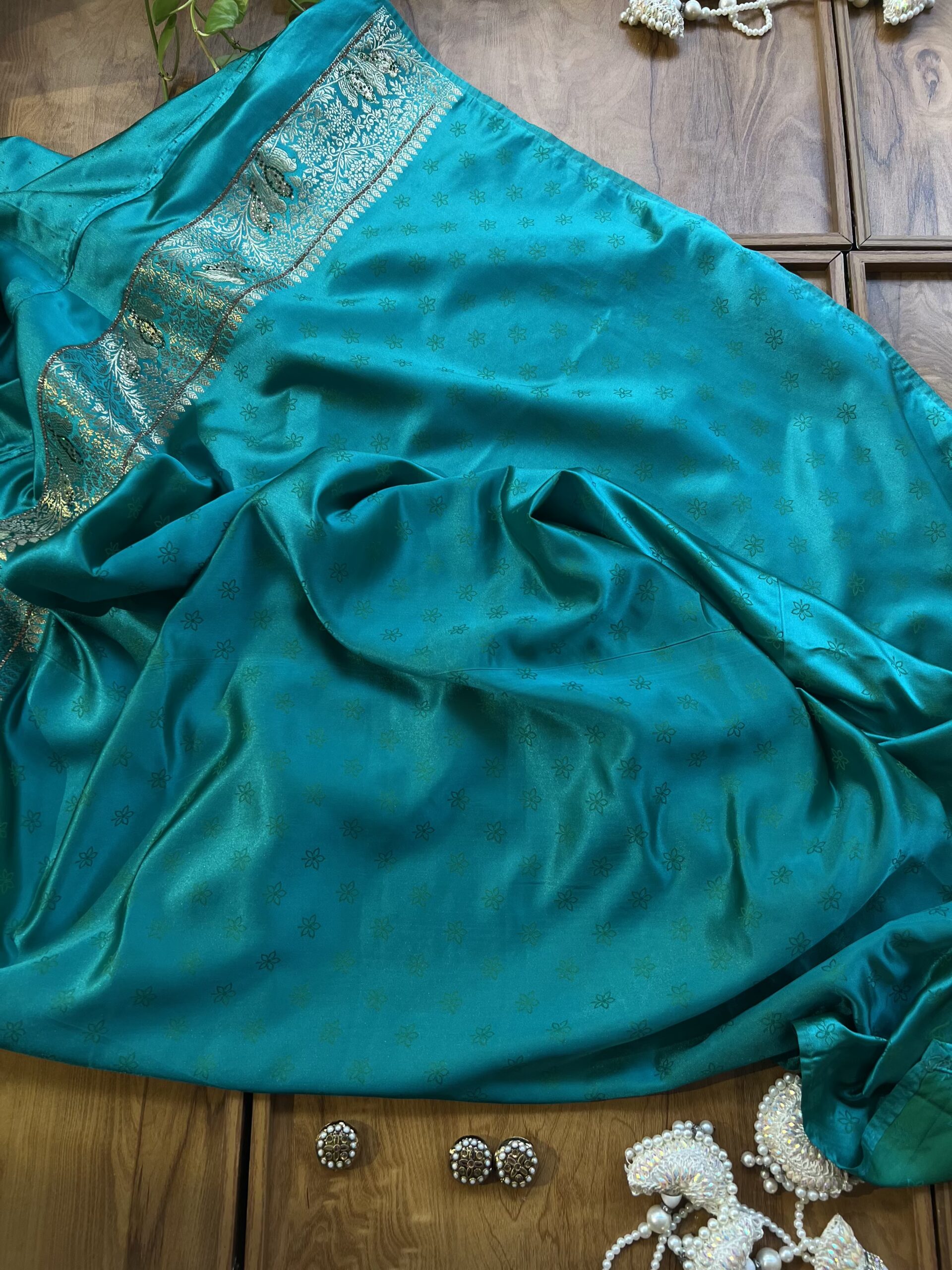 Sea Green Satin Silk Khaddi Work Saree with Sparrow Artwork - Image 6