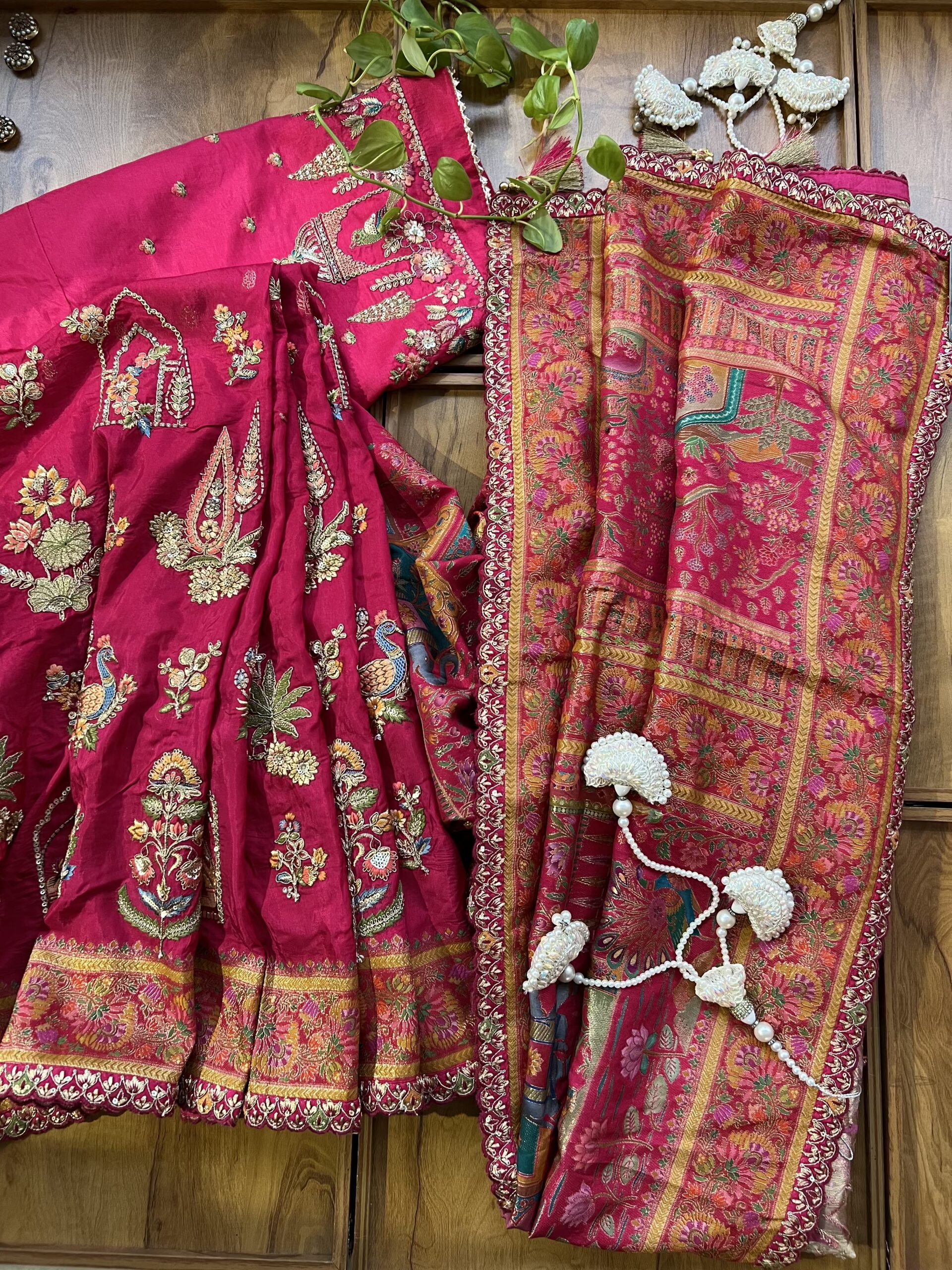 Magenta Maheshwari Silk Half & Half Saree with Khaddi Rangkaat & 3D Artwork - Image 5