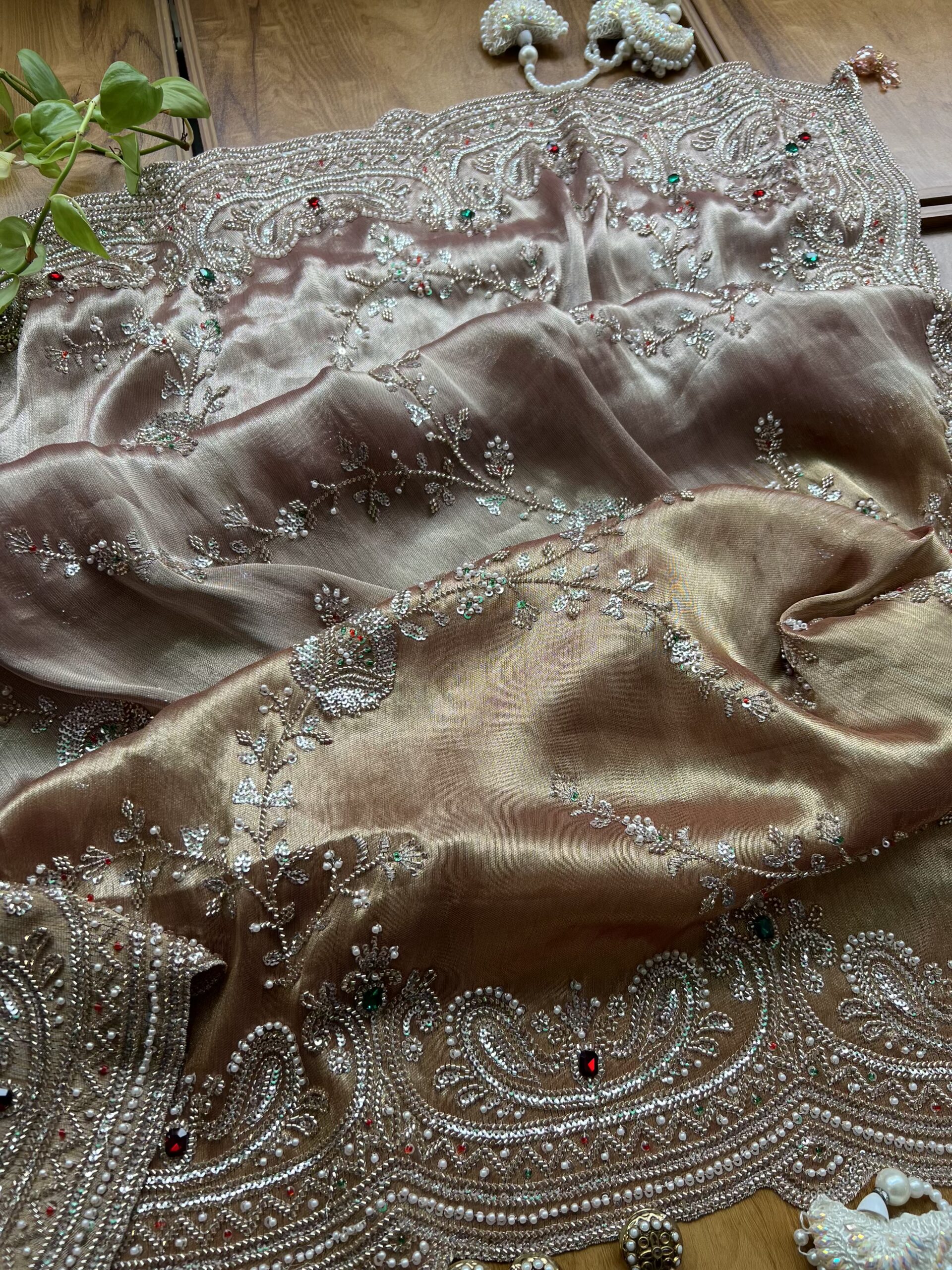 Gold Copper Ombre Tissue Silk Heavy Bel Jaal Saree - Image 6