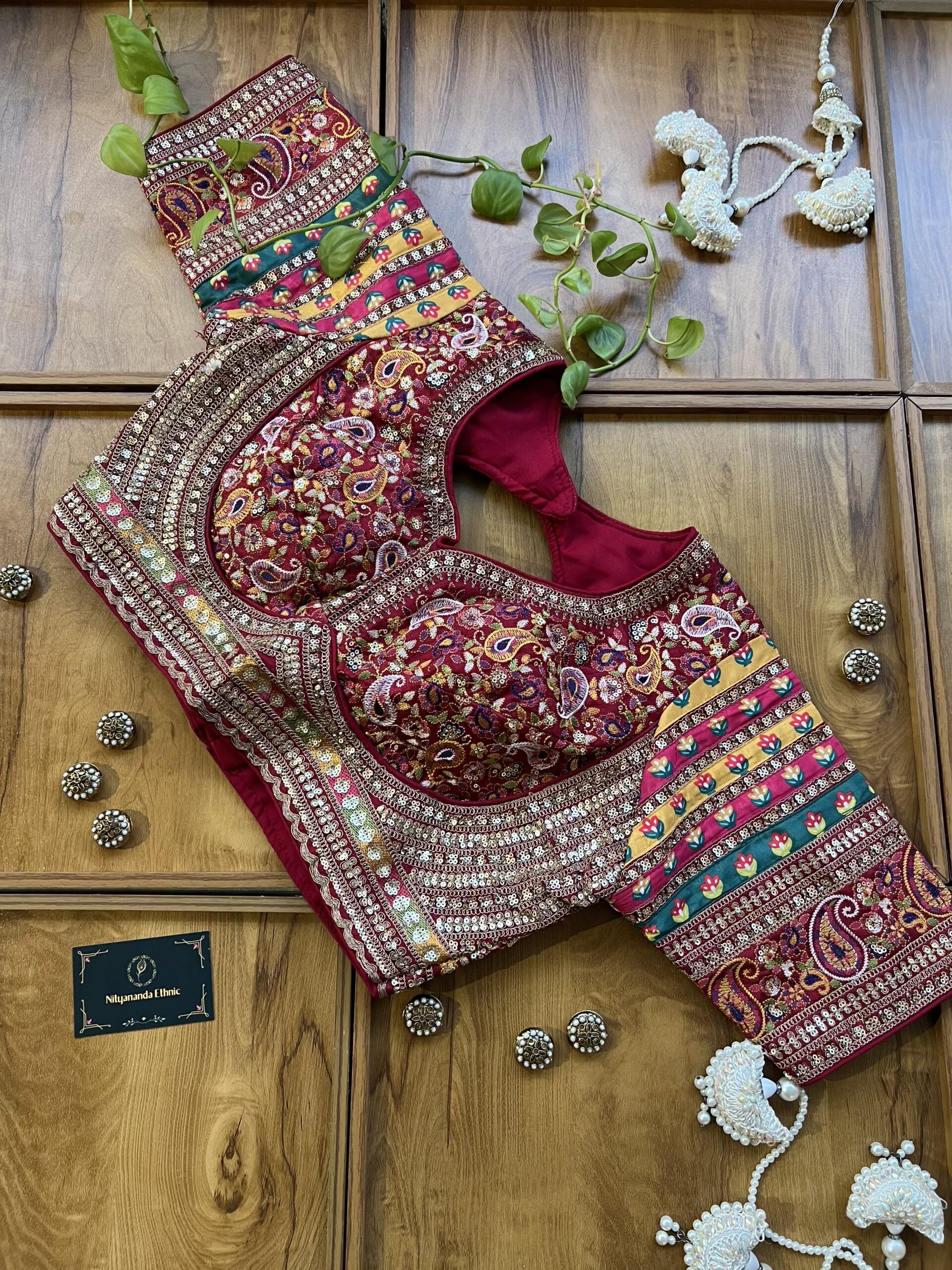 Rani Maheshwari Silk Khaddi Rangkaat Saree with Stitched Blouse - Image 6