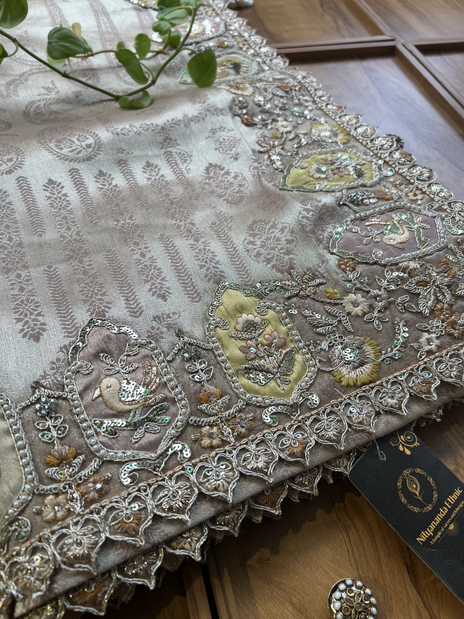 Beige Golden Dora Silk Reverse Weaving 3D Heavy Embroidery Border Saree - Image 2
