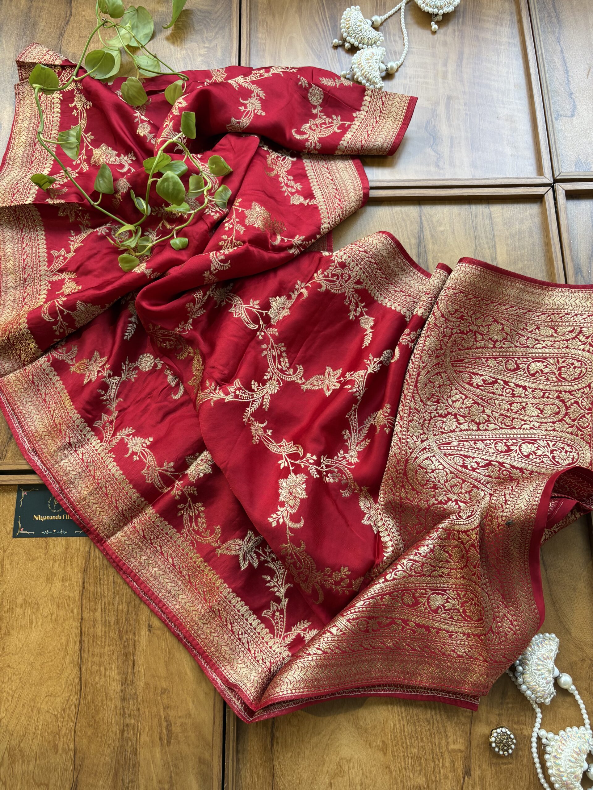 Red Gajji Silk Heavy Aanchal Saree with Heavy Dupatta - Image 6