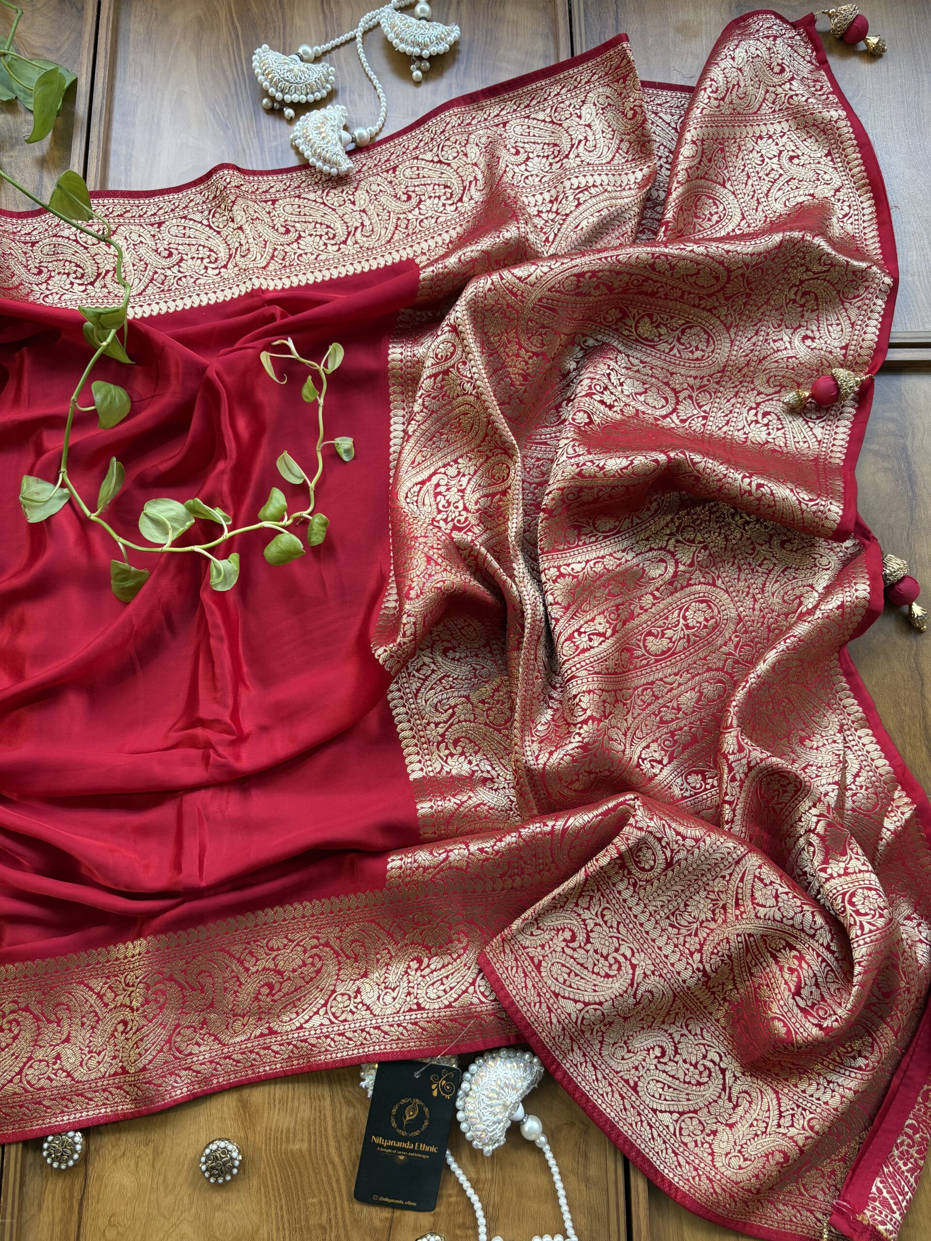 Red Gajji Silk Heavy Aanchal Saree with Heavy Dupatta - Image 5