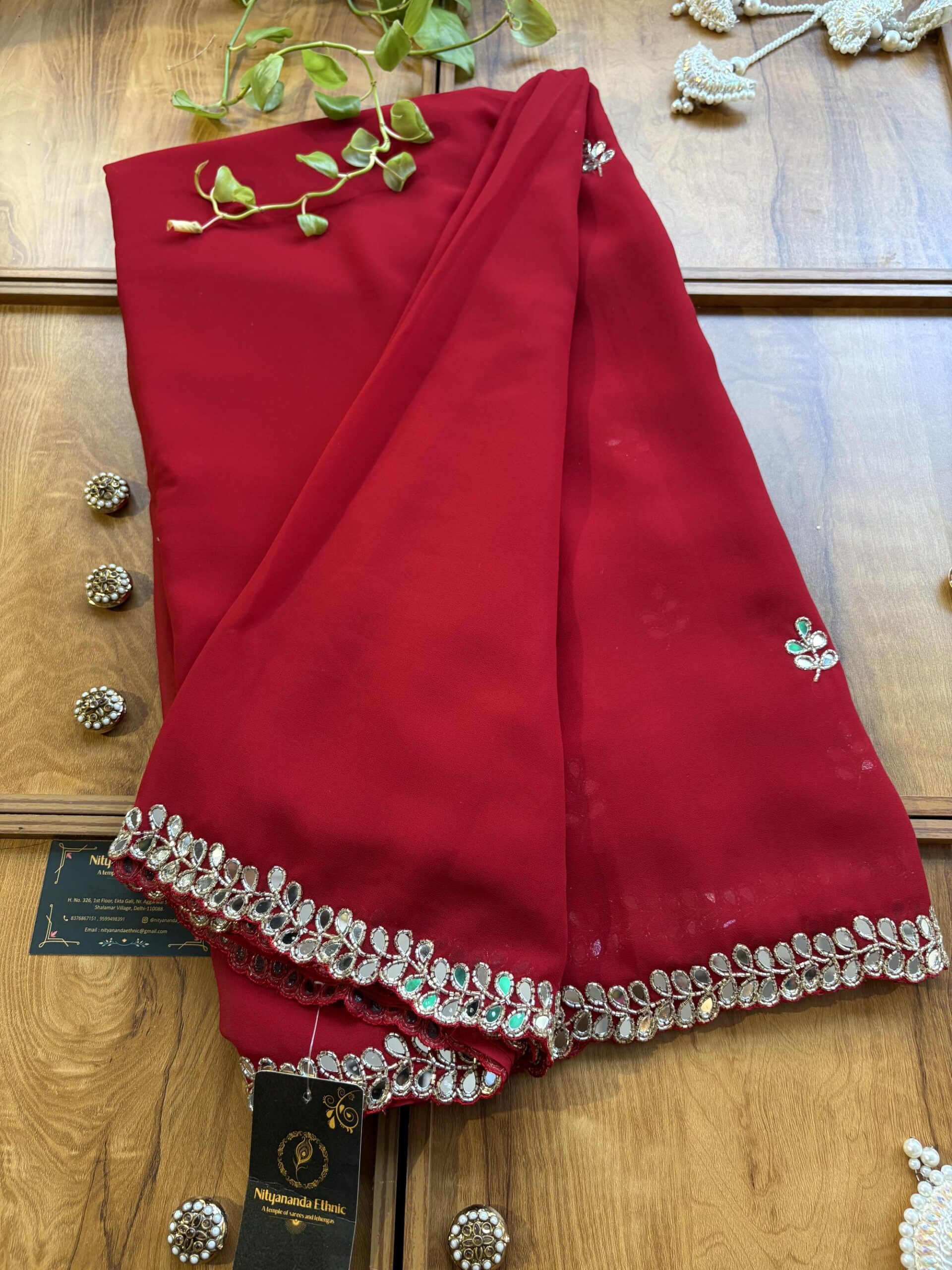 Red Georgette Handwork Mirror Border Saree - Image 3