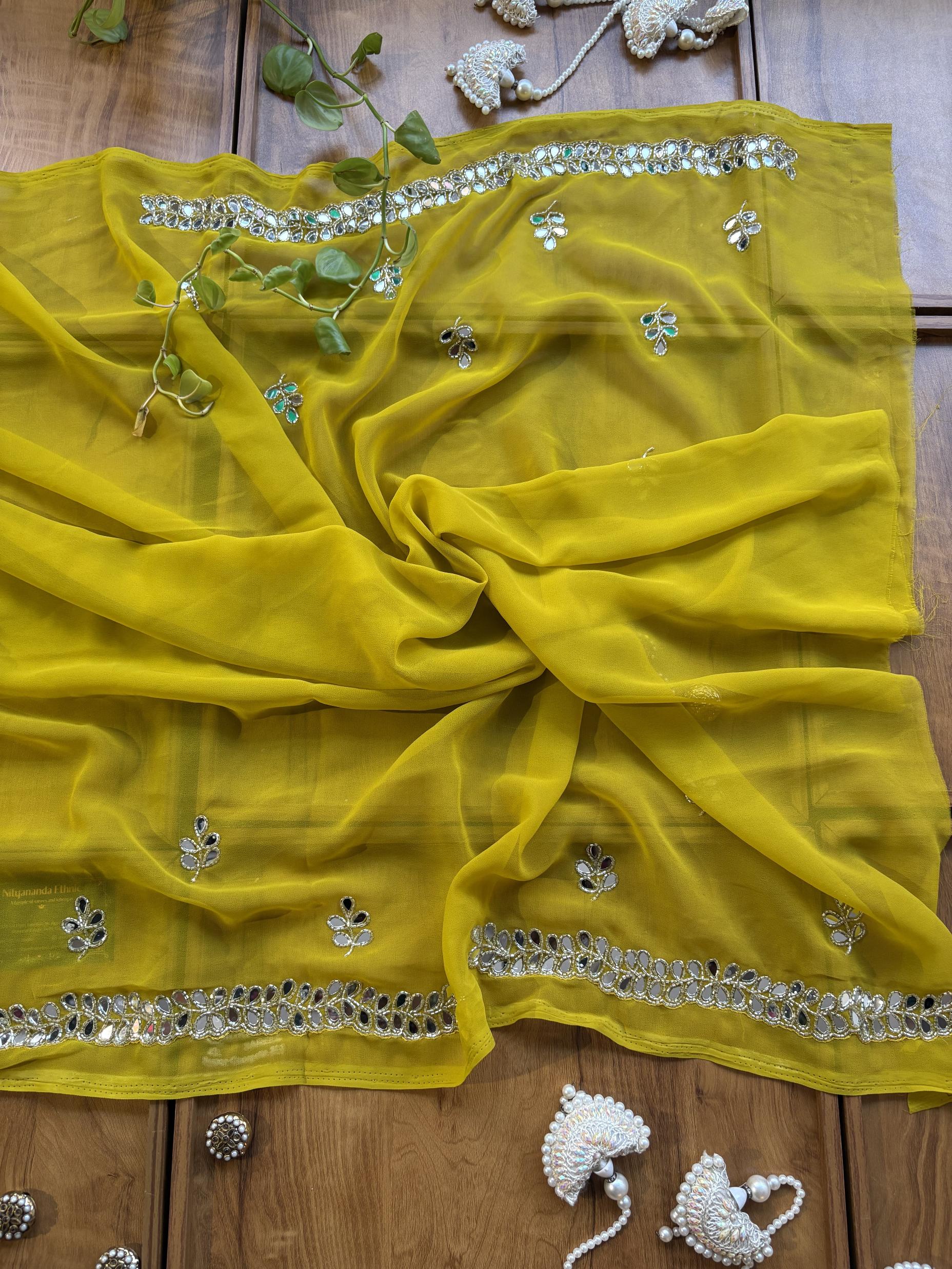 Lime Yellow Georgette Handwork Mirror Border Saree - Image 5