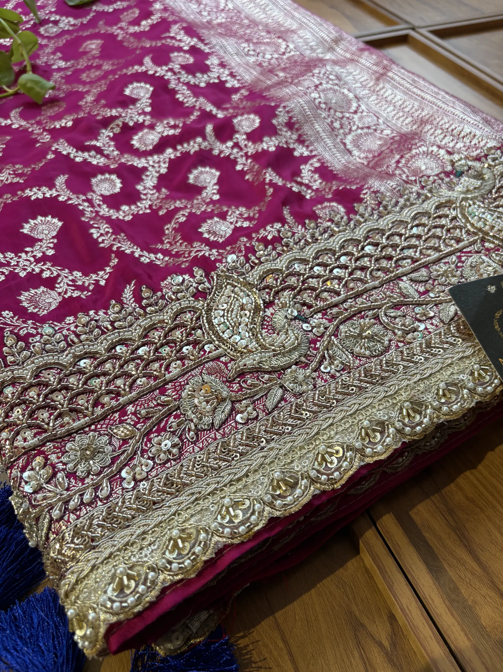 Rani Satin Maharani Heavy Royal Border Jadau Handwork Saree - Image 2