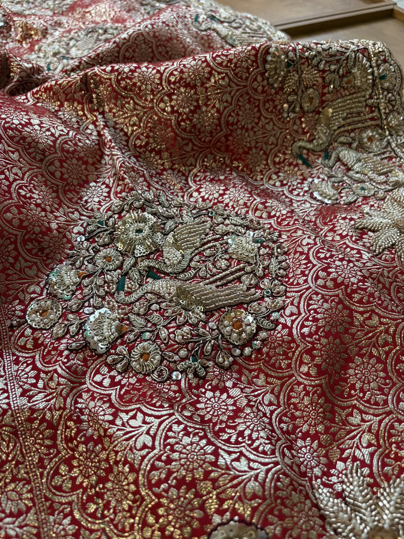 Red Satin Maharani Heavy Royal Border Jadau Handwork Saree - Image 4