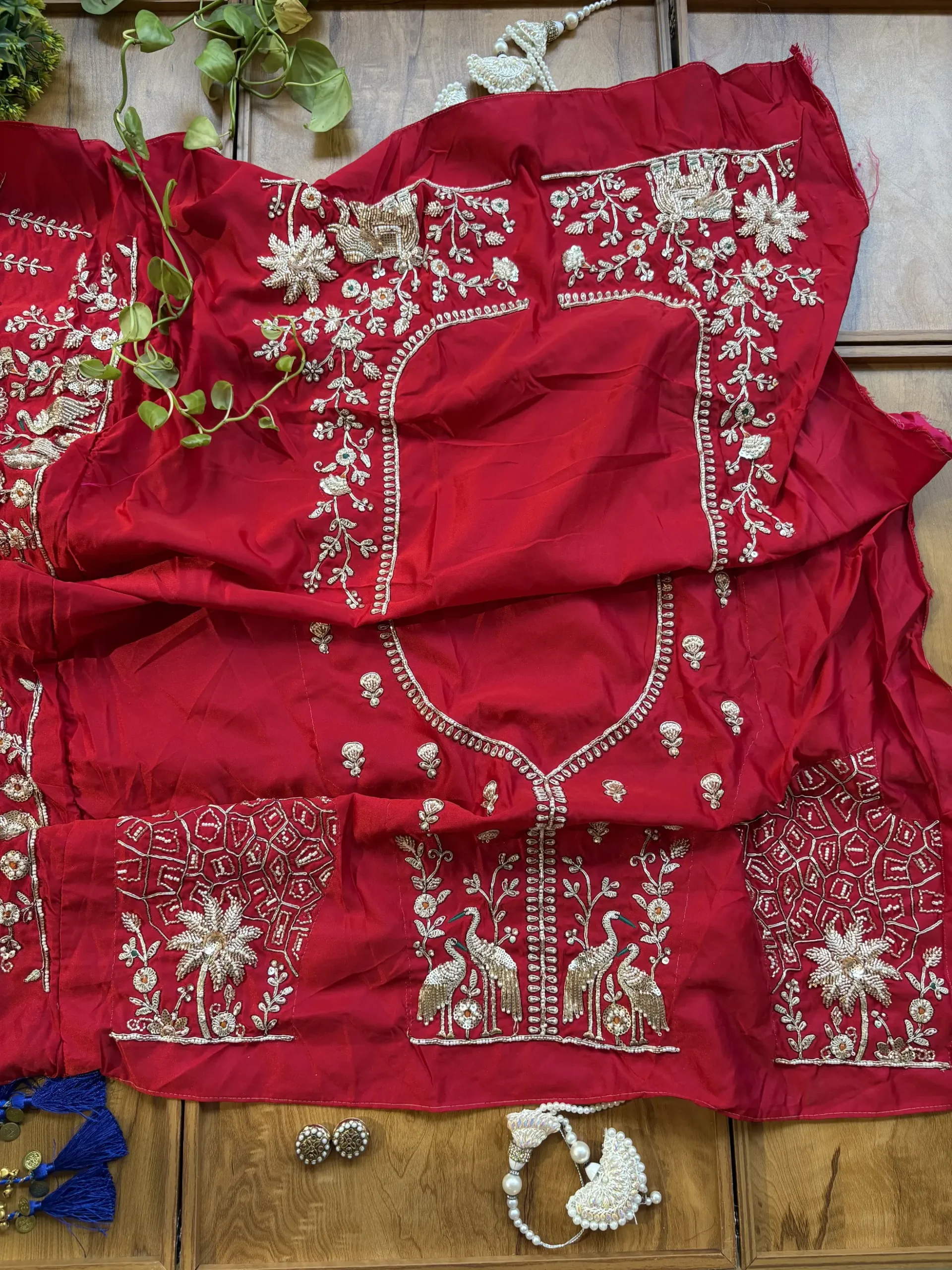 Red Satin Maharani Heavy Royal Border Jadau Handwork Saree - Image 7