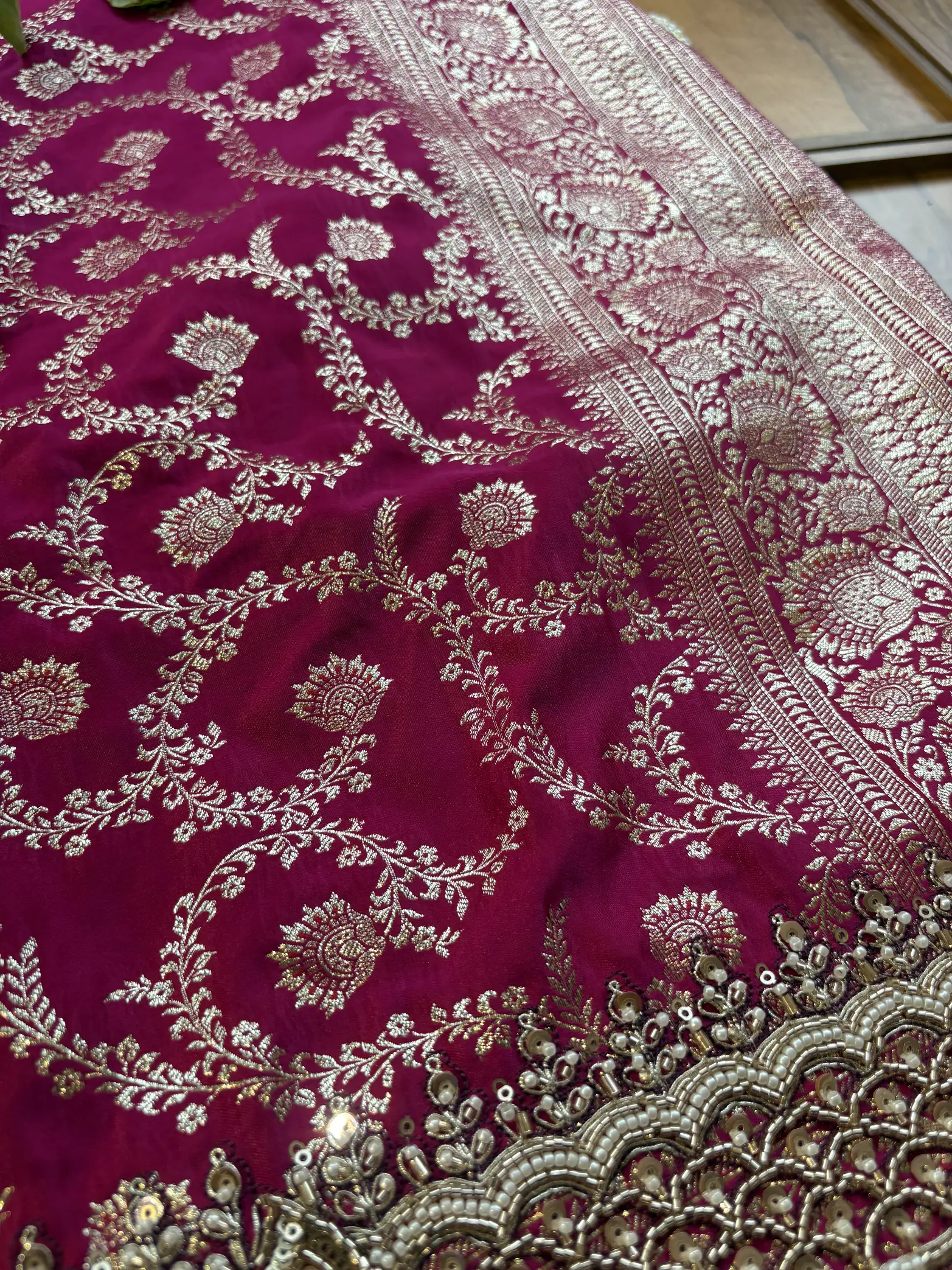 Rani Satin Maharani Heavy Royal Border Jadau Handwork Saree - Image 5