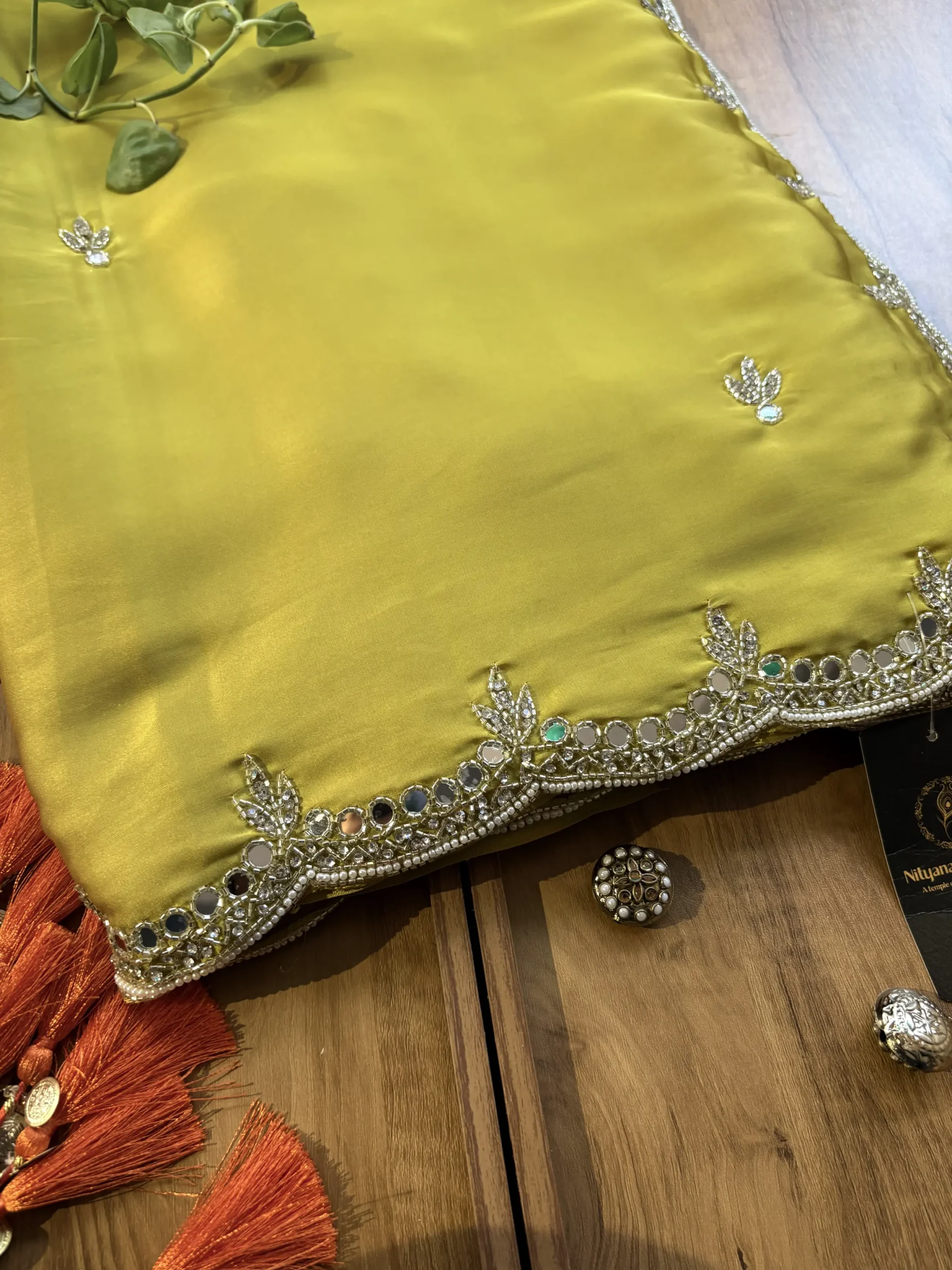 Lime Yellow Satin Silk Karwa Chauth Handwork Mirror Border Saree - Image 2